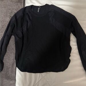 Vimmia Black Mesh Detail Top